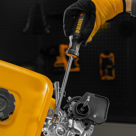 Отвертка SL8x150 мм, CrV, трехкомпонентная рукоятка Denzel