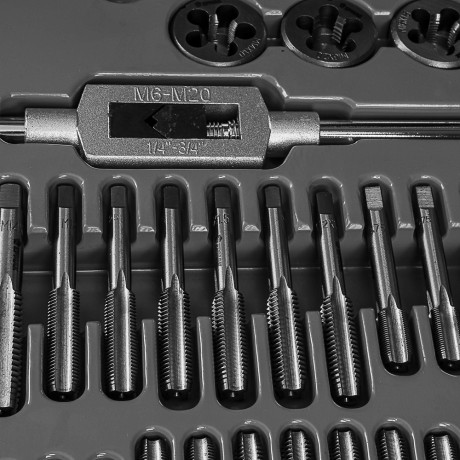 ЕРМАК Набор метчиков и плашек 110пр., сталь 9ХС