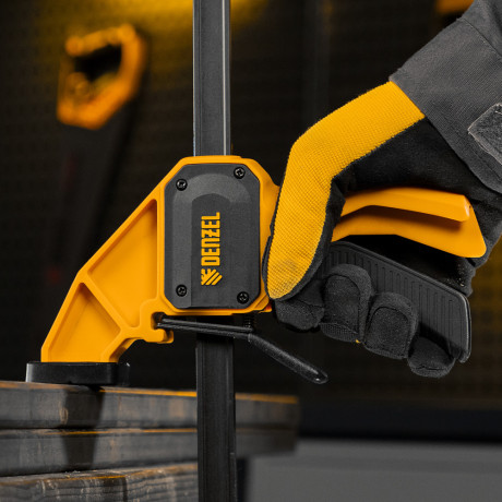 Струбцина F-образная, быстрозажимная, 450 х 80 мм, усиленный нейлоновый корпус Denzel