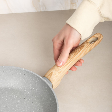 SATOSHI Берг Сковорода литая d26см, антипригарное покрытие Мрамор, индукция