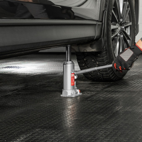 Домкрат гидравлический бутылочный, 3 т, высота подъема 194-372 мм, в пластиковый кейсе Matrix