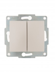 Lezard KARINA мех. выкл. СУ 2 кл. 10А жемчужно-бел. перламутр (корп. ABS) 707-3088-101