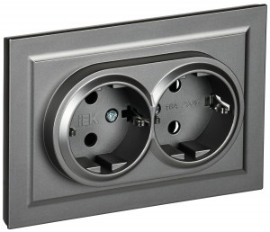 IEK BRITE роз. СУ 2 мест. земля(штор.) 16А РСш12-3-БрС сталь BR-R24-16-K46-F