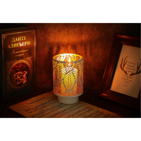 Подсвечник металлический, 9х9х13 см