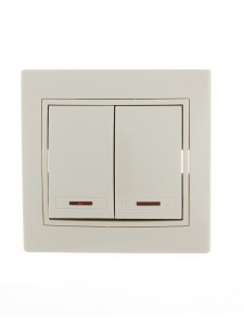 Lezard Мира выкл. СУ 2 кл. 10А (инд.) крем. (корпус PC) 701-0303-112