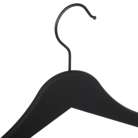 Вешалки для одежды тм VETTA, 3шт, 44,5x23x1см, пластик ABS, софт тач, цвет черный