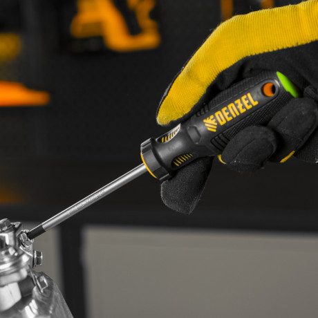 Отвертка PZ2x100 мм, CrV, трехкомпонентная рукоятка Denzel