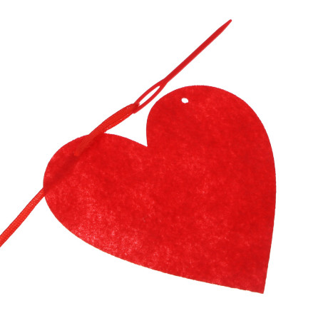 Растяжка гирлянда тм Fntastic "Сердечки" из фетра, на ленте, 3 метра, 10 сердец, красный