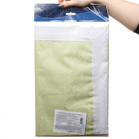 Скатерть Шелкография 135х110 с бейкой 19/40 зеленый