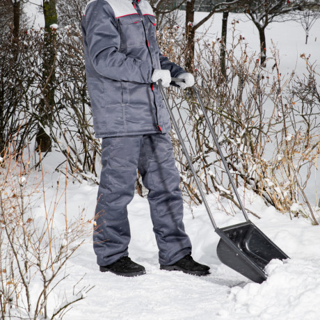 Движок для уборки снега пластиковый, 570 х 470 х 1300 мм, стальная рукоятка, Сибртех