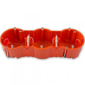 Bylectrica кор. уст. 3-х мест. с винтами для полых стен СУ 207х66х47,4мм, армлен, КЕ-505 исп.1