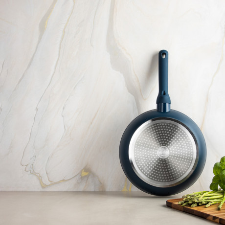 SATOSHI Ривьера Сковорода литая d26см, антипригарное покрытие мрамор, индукция