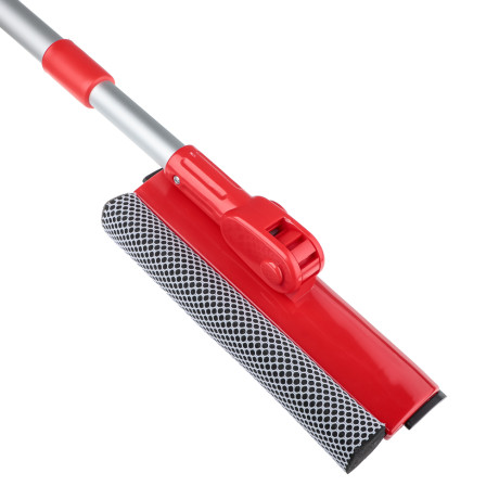 ЕРМАК Щетка телескопическая с губкой и водосгоном, 50-70 см, поворотная рабочая поверхность