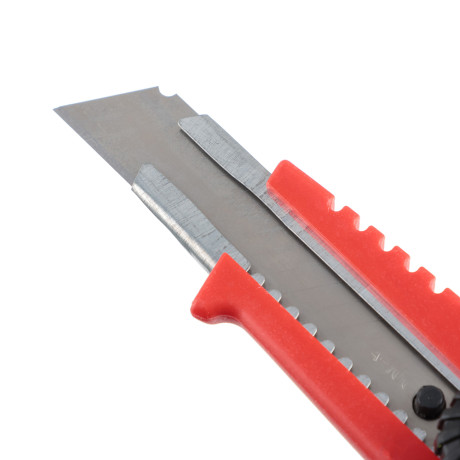 ЕРМАК Нож универсальный 18мм, метал.направ., Twist lock, пластик, блистер