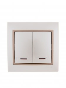 "Lezard Мира выкл. СУ 2 кл. 10А (инд.) перламутр с коричн. вставкой (корпус PC) 701-3031-112