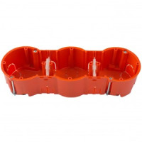 Bylectrica кор. уст. 3-х мест. для полых стен СУ 207х66х47,4мм, армлен, КЕ-505