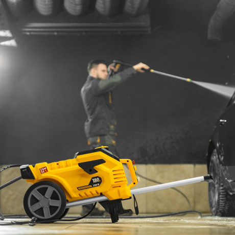 Моечная машина высокого давления K 70 Power, 2500 Вт, 180 бар, 600 л/ч, асинх. двиг.// Denzel