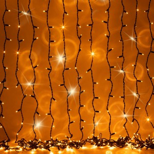 ЭРА Гирлянда-Занавес 3мх2м, 600LED желтый свет,черн. каучук, 220V, IP65 ERAPS-Z 60547