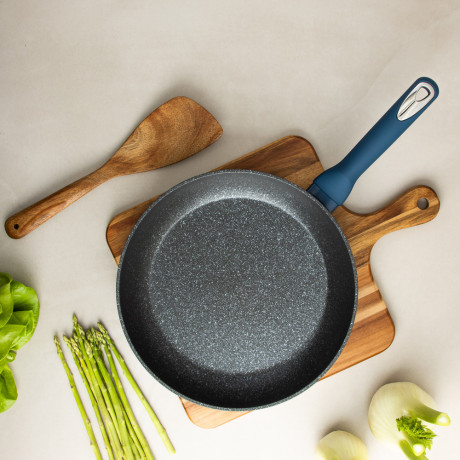 SATOSHI Ривьера Сковорода литая d28см, антипригарное покрытие мрамор, индукция