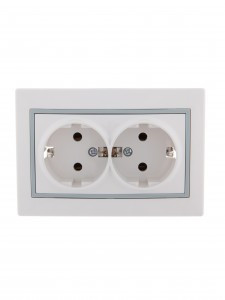 Lezard Мира роз. СУ 2 мест. 16А бел. с серой вставкой (земля, керамика, корпус PC) 701-0215-127