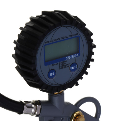 ЕРМАК Пистолет для накачки шин с цифровым манометром