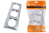 TDM Лама рамка СУ 3 мест. серебр. металлик (горизонт.) (15!) SQ1815-0231