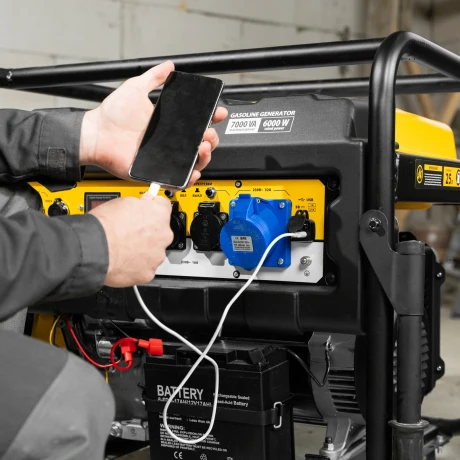 Генератор бензиновый PS 70 EA, 7.0 кВт, 230 В, 25 л, коннектор автоматики, электростартер Denzel