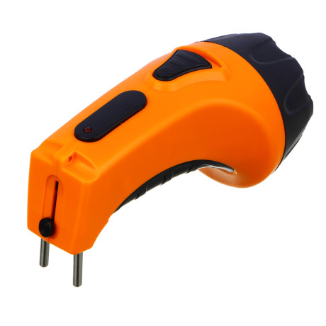 Фонарь ручной тм ЕРМАК, аккумуляторный, 4 ярк. LED, вилка 220В, пластик, 13x5,3 см