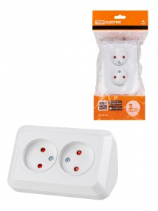 TDM Розетка угловая 2 мест. ОУ (шторки) IP20 250В 10А белая "Ладога" SQ1801-0022