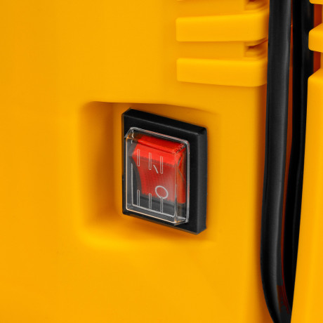 Компрессор воздушный DL1300, 10 бар, 1,3 кВт 180 л/мин 5 л, с набором аксессуаров Denzel