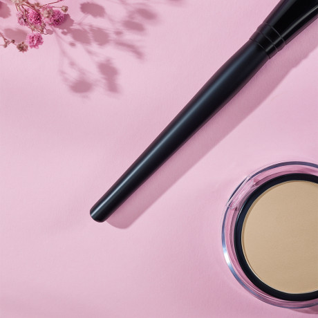 ЮНИLOOK Кисть для нанесения тональной основы/масок, дерево, синтетич.нейлон, 17,5см, черный, 26905-5