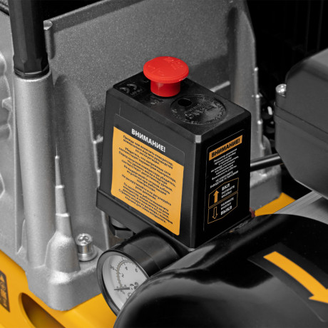 Компрессор воздушный рем. привод BCI 2200/100, 2,2 кВт, 100 литров, 420 л/мин Denzel