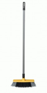 Щетка для пола с рукояткой 120см 253x49x1325 желтый 431500106 Бытпласт