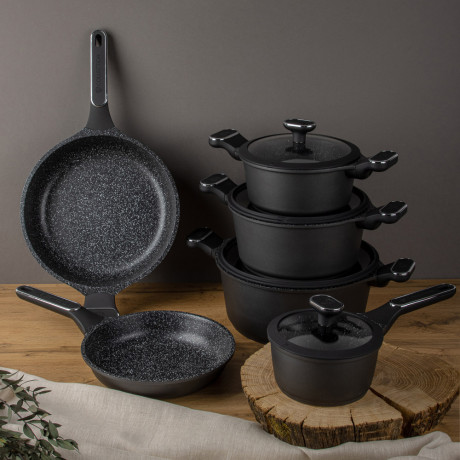 BY COLLECTION Наб.пос.10пр,а/пр.покр.:кастр+крышк.2.5л,4.3л,6.5л ;ковш+крышк.1.4л;сков 24см;сот.28см