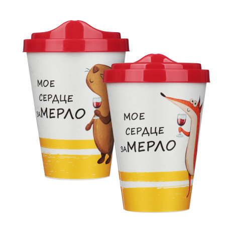 Стакан с крышкой 420 мл, пластик, дизайн в ассортименте