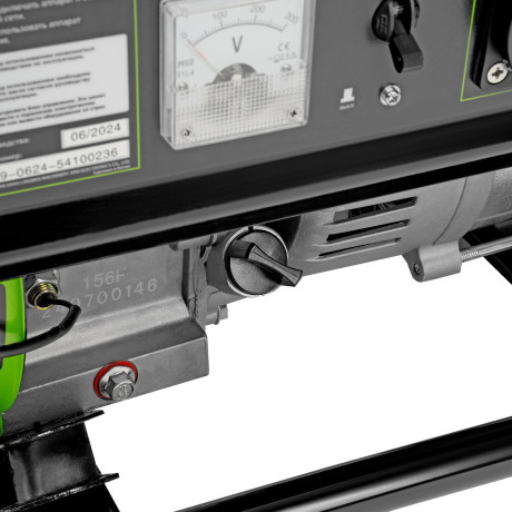 Генератор бензиновый БС-1200, 1 кВт, 230 В, четырехтактный, 5.5 л, ручной стартер Сибртех