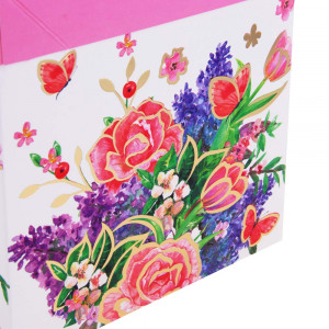 Коробка подарочная складная с лентой, бумага с фольгированным слоем, 15х15х15 см, цветы, 2 дизайна