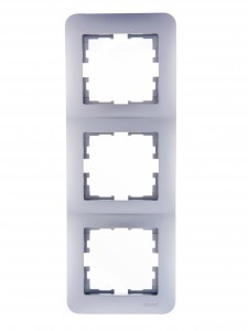 Lezard KARINA LIFE рамка 3 мест. (верт.) б/вст матов. серебро (ABS) 708-4300-153