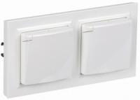 IEK BRITE роз. СУ 2 мест., 16А, белый ( земля, крышка , шторки) IP44 BR-R16-16-44-2-K01-F-PRO