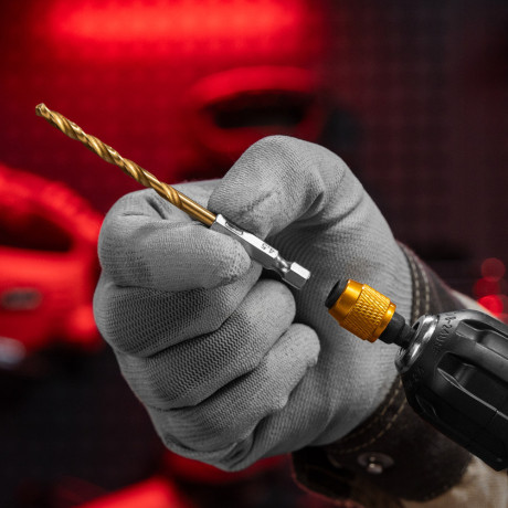 Набор бит и сверл, магнитный адаптер, CrV, пластиковый кейс, 40 шт. Matrix