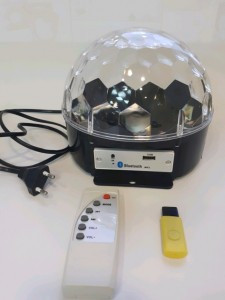 Светильник-проектор вращ. Космос KOCNL-EL145_music d=17см MP3/USB/Bluetooth/динам/пультДУ 5W/220Vчер