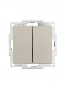 Lezard VESNA мех. выкл. СУ 2 кл. 10А (проходн.) титан (корп. ABS)  742-3788-106