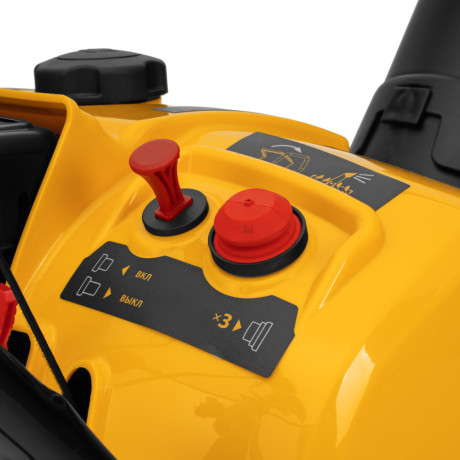 Бензиновая снегоуборочная машина SB 460 Sled, 99cc, лыжи ручной старт Denzel