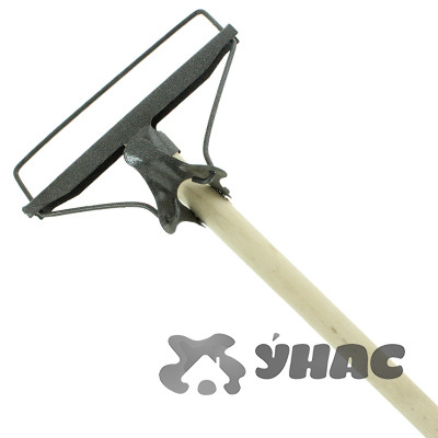 Тряпкодержатель метал. с деревянным черенком в/с