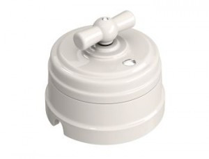 МЕЗОНИНЪ выкл. ОУ перекрестн на 3 положения (с рамкой D70x60) белый фарфор GE70402-01