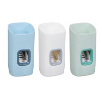 VETTA Дозатор автомат. настен. д/зуб.пасты с держателем под 2 зуб.щетки,7х6х13,5см, пластик