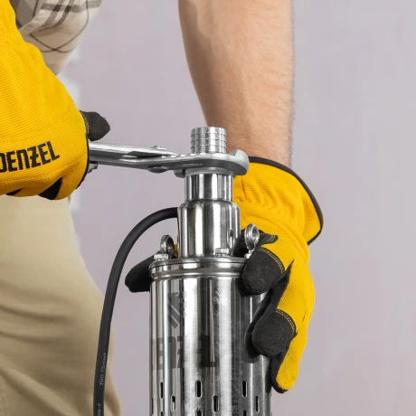 Скважинный насос DWS-3,5-100, винтовой, диаметр 3,5", 800 Вт, 1700 л/ч, напор 100 м Denzel