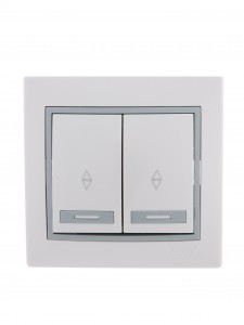 Lezard Мира выкл. СУ 2 кл. 10А (проходн.) бел. с серой вставкой (корпус PC) 701-0215-106