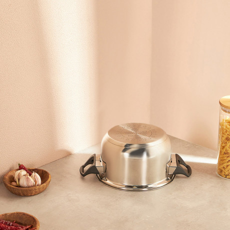 Стрейтон Кастрюля 24х13,5см, 4,9л, со стекл. крышкой