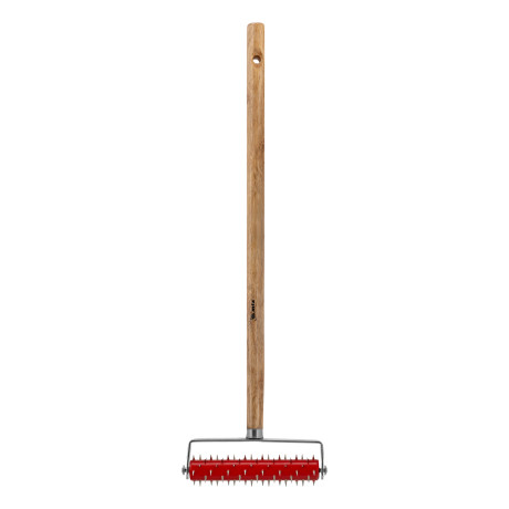 Валик для гипсокартона, 150 мм, игольчатый, деревянная ручка 500 мм MTX